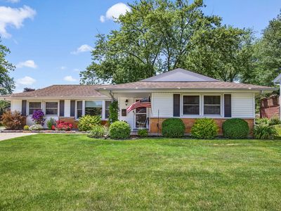 930 S Braintree Dr, Schaumburg, IL, 60193