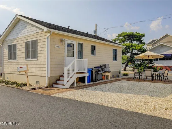 112 W Cove Way, Lavallette, NJ 08735
