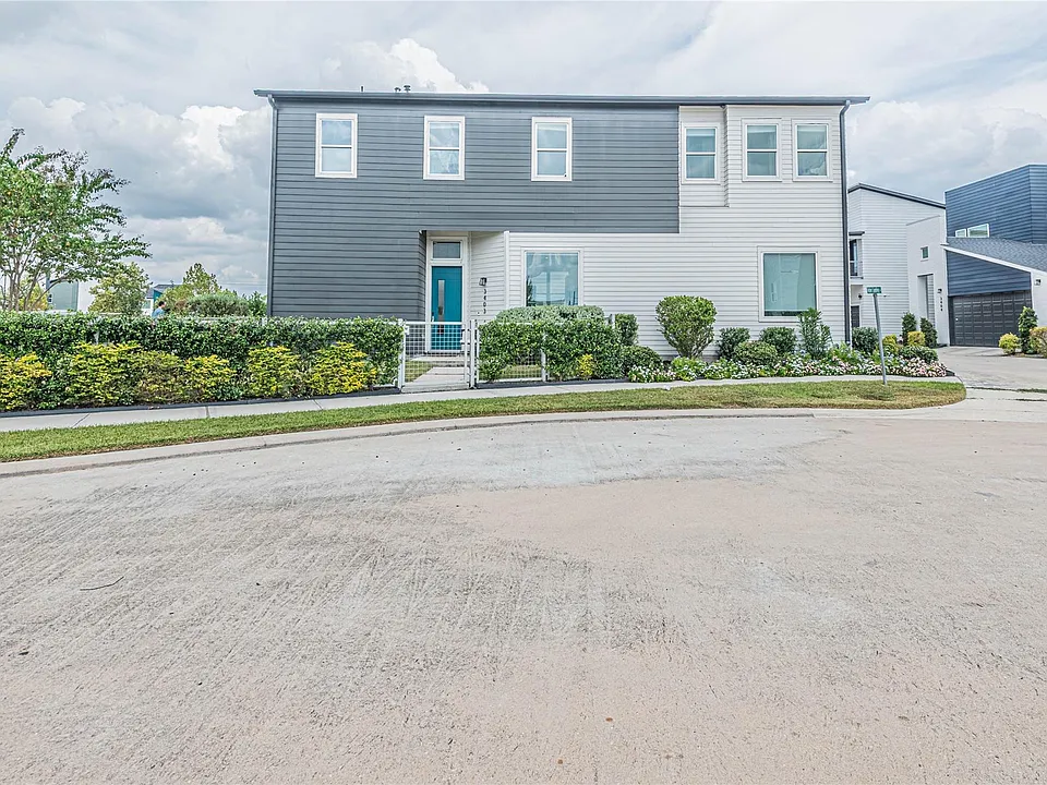 3403 Asher Landing Ln