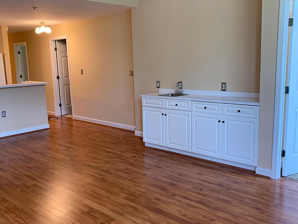 1st image of 104 Pier 33 Dr Unit 310