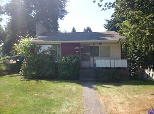 8701 18th Ave NW, Seattle, WA 98117