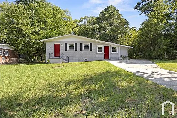 4009 Lindwood Dr