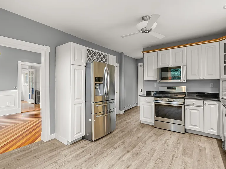 103 Hollis Ave — Photo 15