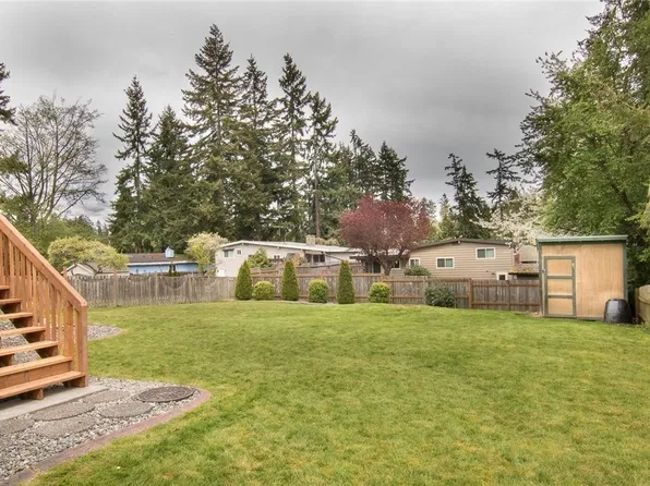 18401 73rd Ave W #B, Edmonds, WA 98026