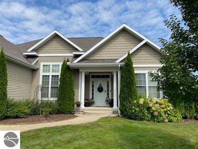 2939 Ridge Trail Dr, Traverse City, MI, 49684