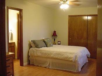 5th image of 2518 Highland Blvd