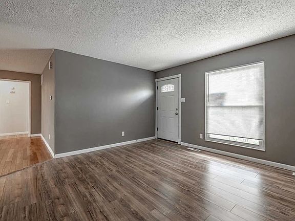 4th image of 12857 Fox Haven Dr