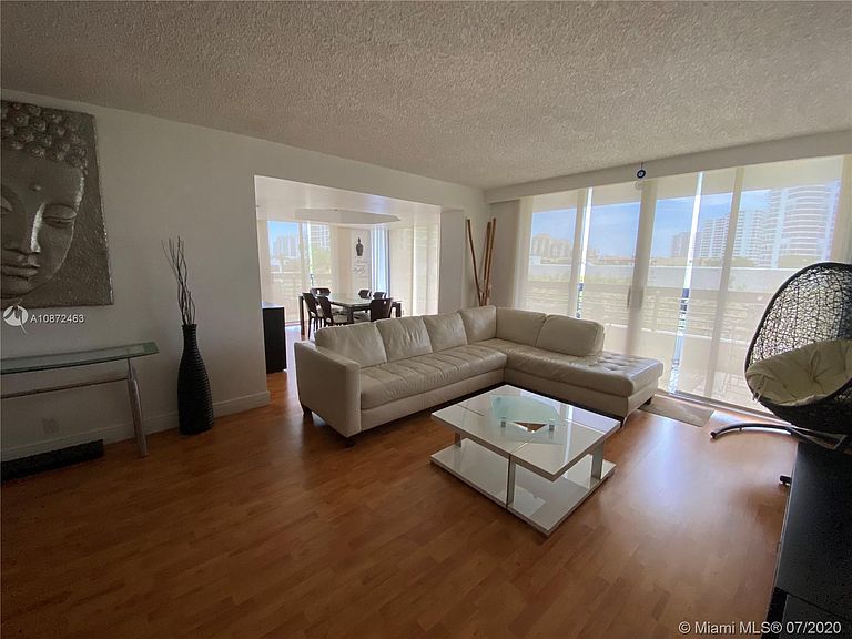 3500 Mystic Pointe Dr Miami, FL, 33180 - Apartments for Rent | Zillow
