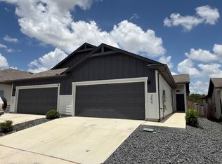359 Nespral Dr, San Antonio, TX 78253