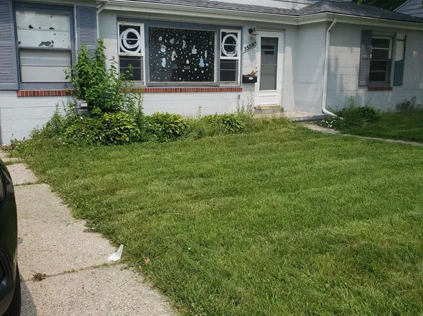 15593 Evergreen Ave, Eastpointe, MI 48021