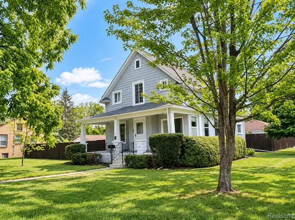426 S Wheeler St, Saginaw, MI 48602