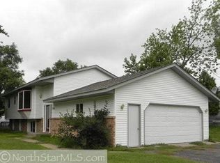 1724 Brookdale Dr, Minneapolis, MN 55444
