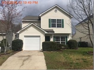 1609 Forest Stream Ct, Charlotte, NC 28213