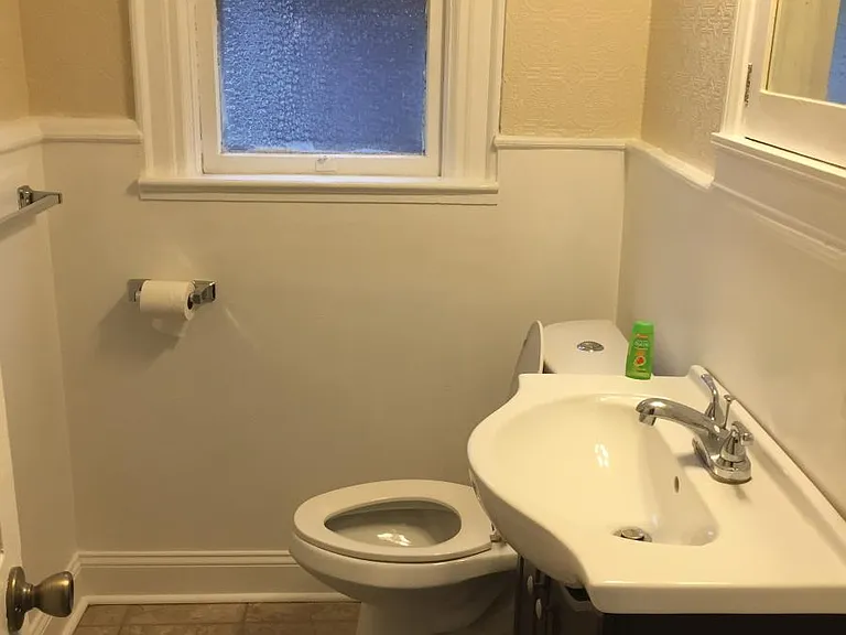 259 Ashland Ave #2 — Photo 12