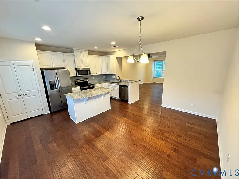 4407 Glasgow Rd — Photo 10