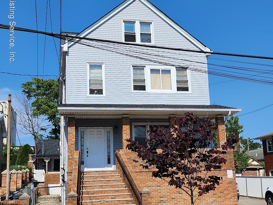 1st image of 137 Sand Ln