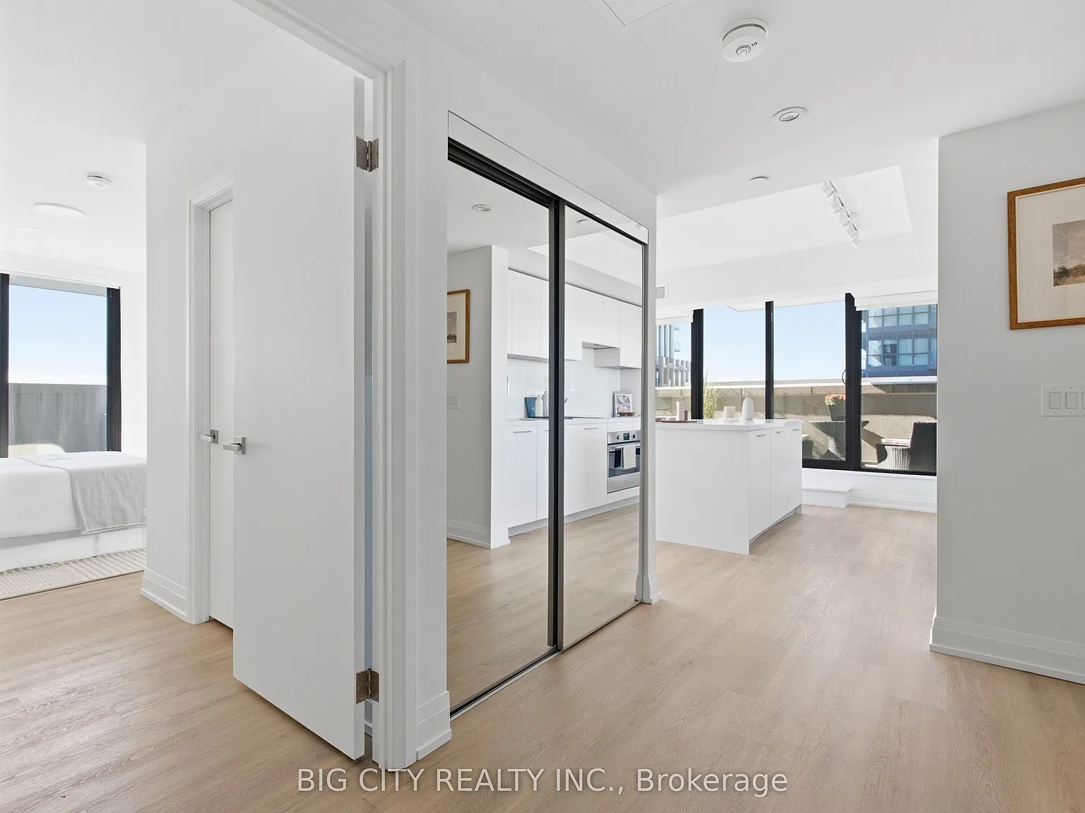 2 bed, $4,250 — Photo 3