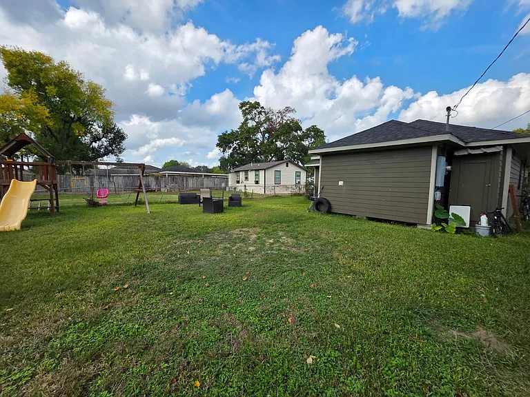 10015 Porto Rico Rd — Photo 19