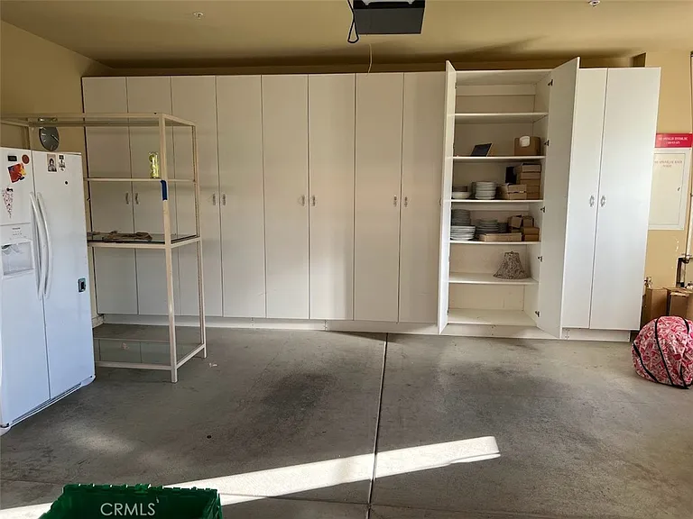 1583 Twin Oaks Cir — Photo 21