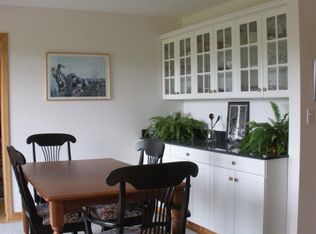 48 Spring Hill Dr, Shaftsbury, VT 05262