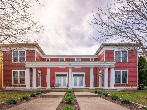 3641 Arpent St #306A, Saint Charles, MO 63301