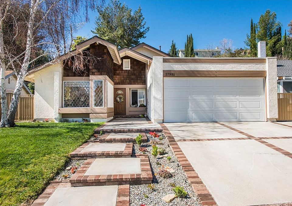 1st image of 27931 Sycamore Creek Dr