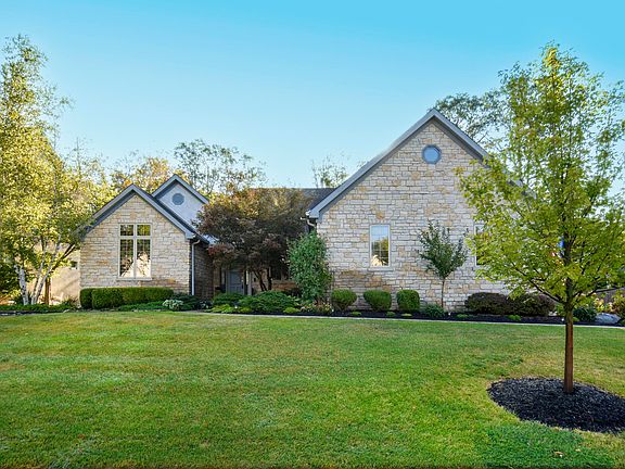 4th image of 12337 Brook Forest Cir