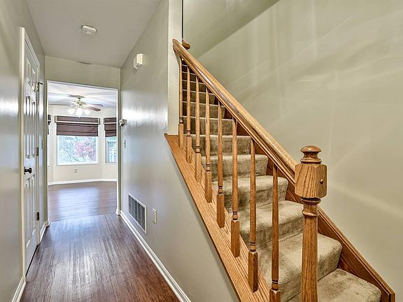 4th image of 7567 Bayport Ct