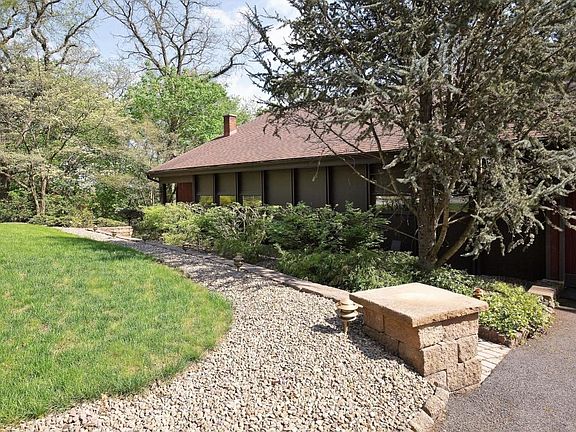 BerkshireHathaway_Roderick_09