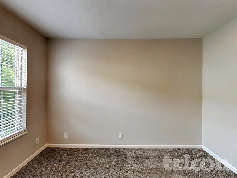 5713 Briarwick Ct — Photo 14