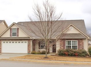 826 Vandenburg Dr, Boiling Springs, SC 29316