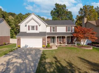 18363 Cedar Island Blvd, Romulus, MI 48174