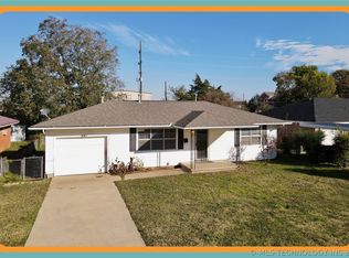 932 Howard St, Ada, OK 74820