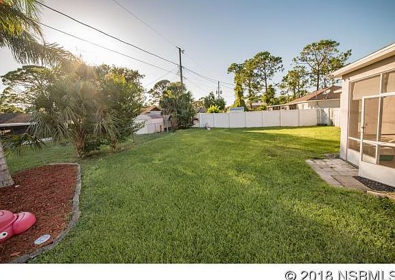 5th image of 3208 Vista Palm Dr