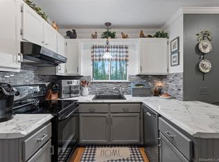 314 Heritage Vlg #E, Southbury, CT 06488