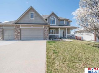 8108 S 166th St, Omaha, NE 68136