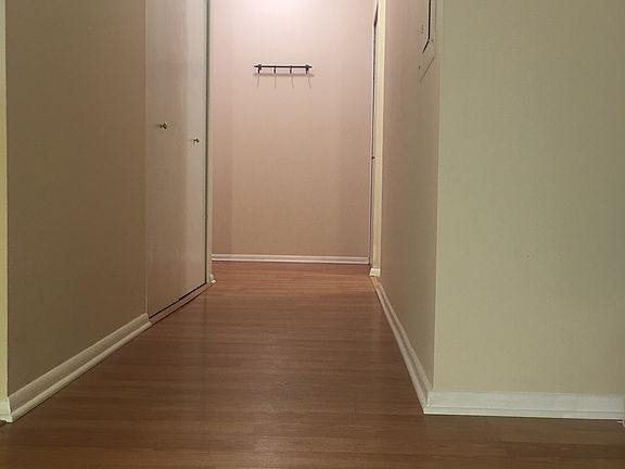 5th image of 680 S Federal St APT 709