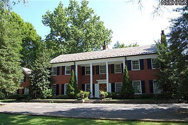 1st image of 123 E Fairlawn Blvd