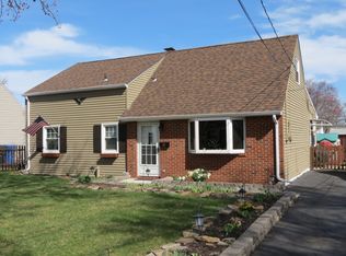 23 W Francis St, Iselin, NJ 08830