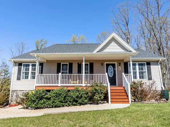 13811 Richmond Hwy, Pamplin, VA 23958
