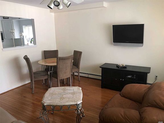 4th image of 106 Atlantic Ave APT 15