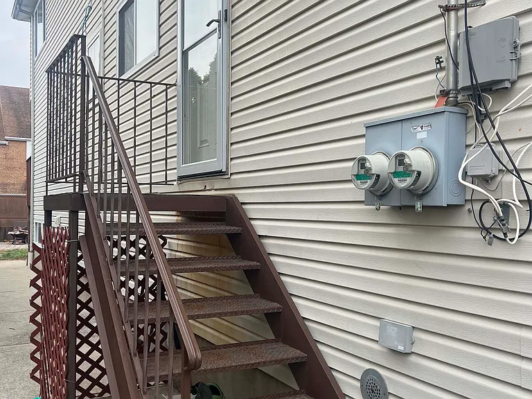 348 Bartlett Ave #1 — Photo 7