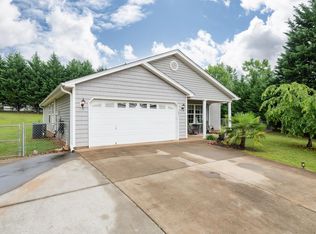 104 Kingston Ct, Greer, SC 29651