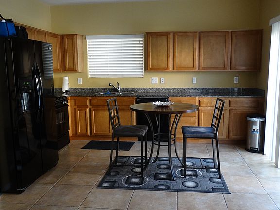 3rd image of 9174 Brilliant Prairie Ct
