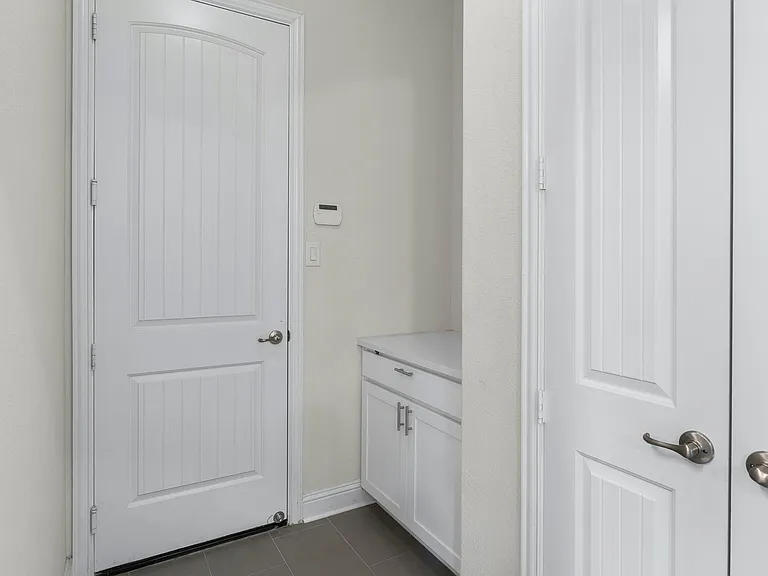 8211 Agarito Way — Photo 20