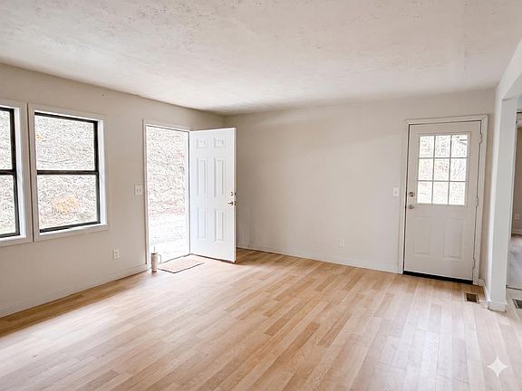 3rd image of 488 Messer Branch Rd