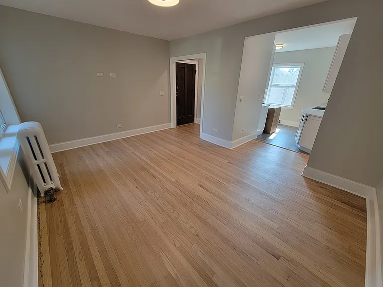 6416 N Richmond St #1B — Photo 7