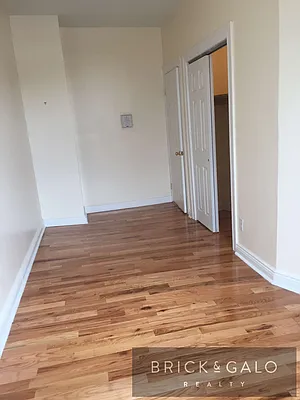 Rented by BRICK & GALO REALTY CORP | media 19