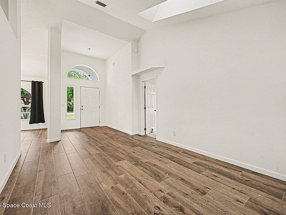 4th image of 7723 Greenboro Dr