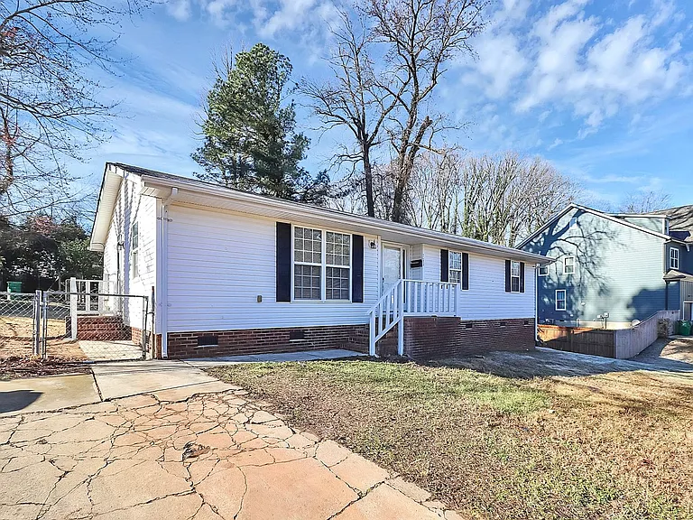 2429 Marlowe Ave — Photo 27